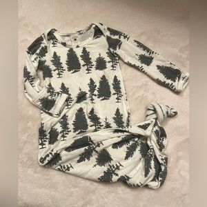 Kate Quinn Lap Neck Bamboo Knotted Gown in Multi Pine